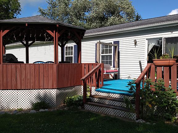 5th image of 54289 Independence St