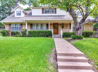 9541 Crestedge Cir, Dallas, TX 75238