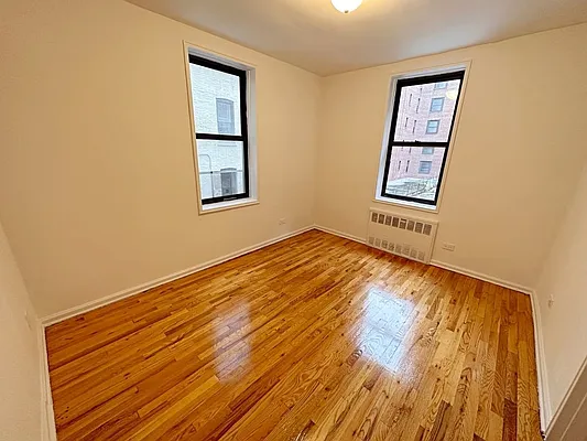 Rented by Brooklyn Property Group LLC | media 54