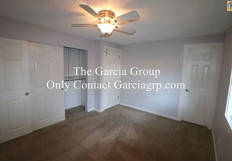 1102 NE Kathryn St — Photo 22
