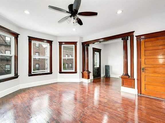 2nd image of 8 Garrison Ave #2