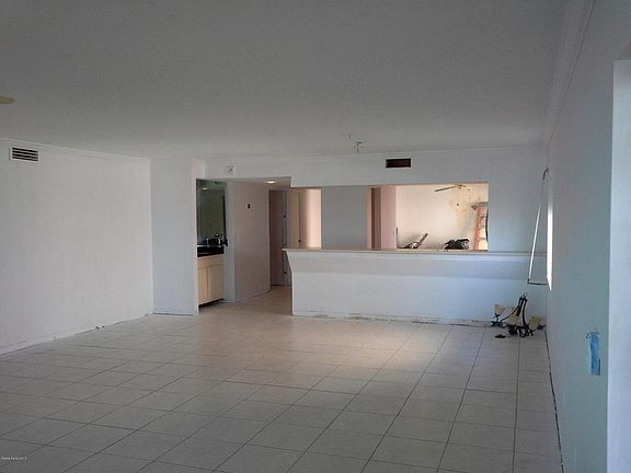 2nd image of 403 Highway A1a APT 211