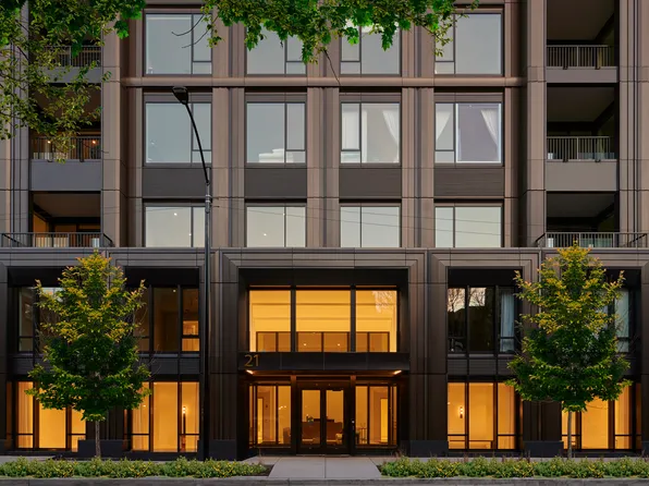 21 N May St #503, Chicago, IL 60607