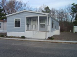 708 7th St, Jackson, NJ 08527