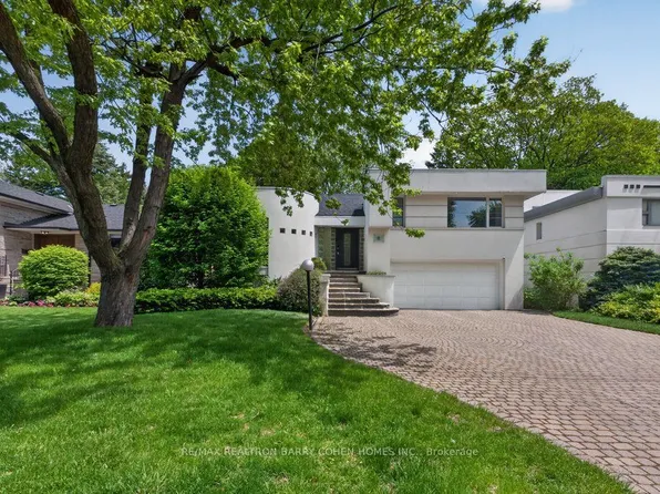 11 Saguenay Ave, Toronto, ON M5N 2Y5