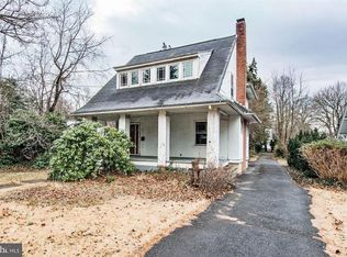 132 Warren St, Edgewater Park, NJ 08010