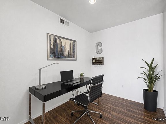 3rd image of 3302 N 7TH Street #318