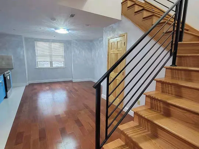 432 N 9th St #3F — Photo 1