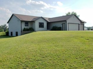 N8485 Skanawan Lake Rd, Irma, WI 54442