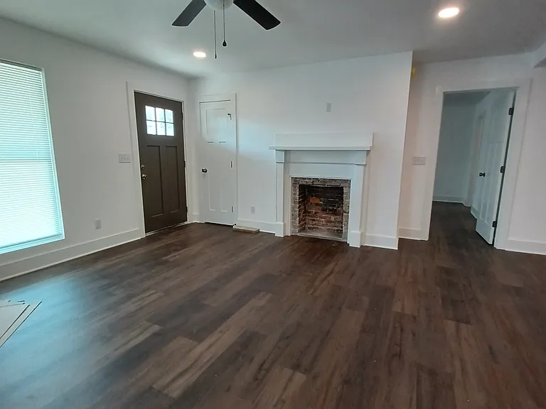 223 Cornwell Ave #1 — Photo 4