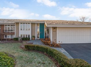 114 Briarwood Loop #114, Oak Brook, IL
