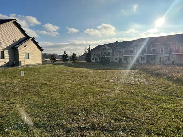 9763 Saint Andrews Dr, Elko New Market, MN 55020