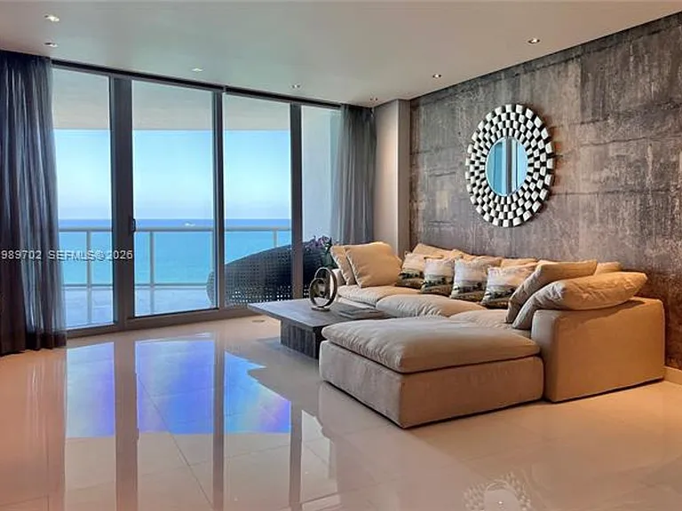 17121 Collins Ave #1905 — Photo 3
