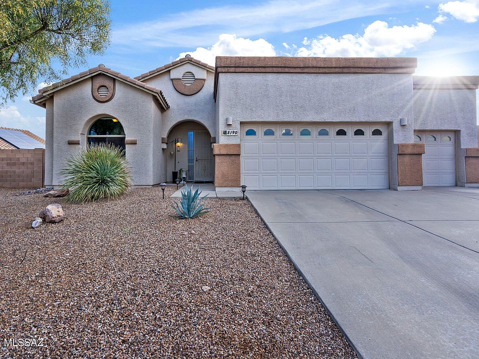 1st image of 8190 N Sombrero Point Dr