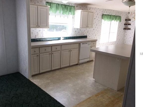5th image of 2289 NW Garvin Ave