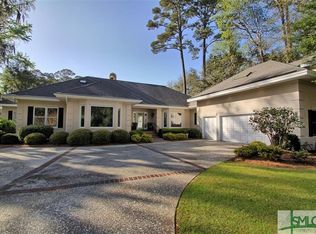 4 Moonglade Ln, Savannah, GA 31411