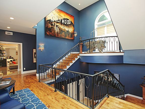 5th image of 3923 Avenida Del Sol