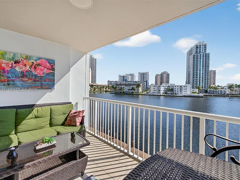 121 Golden Isles Dr #205 — Photo 21