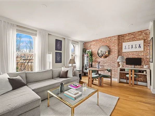 84 Charles St APT 21, Manhattan, NY 10014