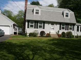 4 Belcher Ln, Foxboro, MA 02035
