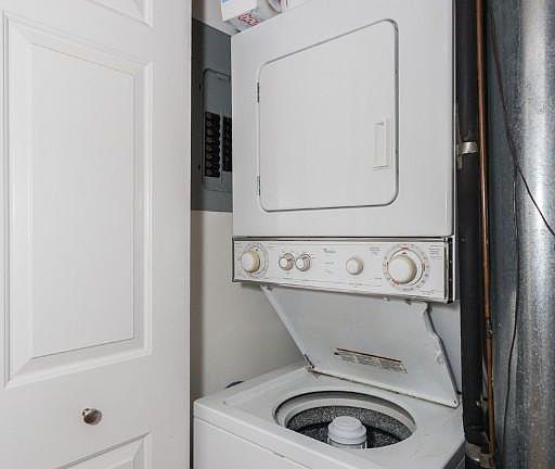 5th image of 1638 N North Park Ave