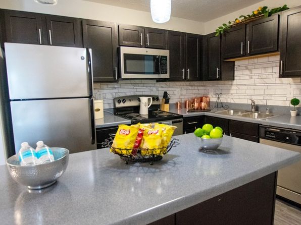 300 Quinton Ct APT 20202