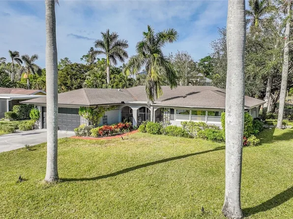 1575 Olmeda Way, Fort Myers, FL 33901