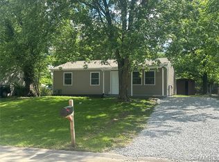 1438 Plaza Pl, Wentzville, MO 63385