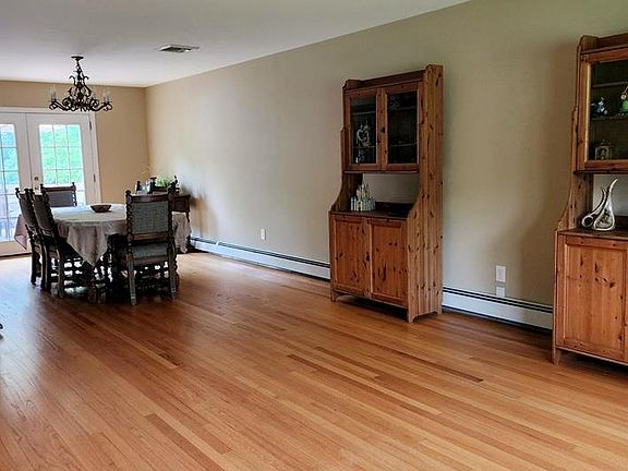4th image of 46 Cortlandt Road