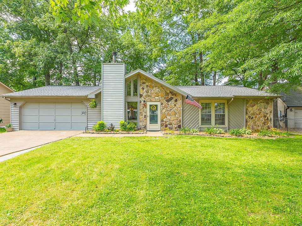 1st image of 320 Cedar Glen Cir