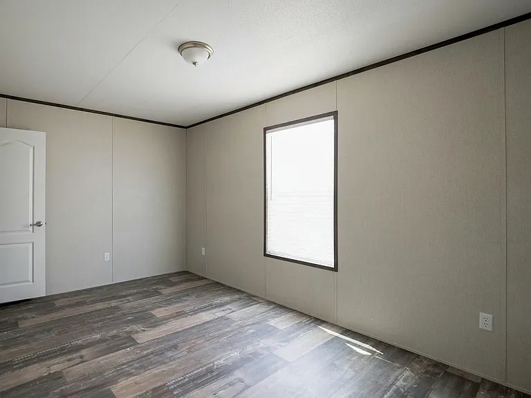 218 Islero Dr — Photo 8
