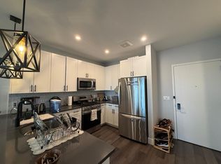 1000-5000 Vermella Way #404, Woodbridge, NJ 07095