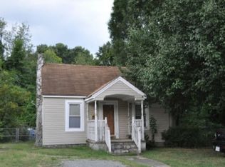 523 Queen Ann St, Burlington, NC 27217