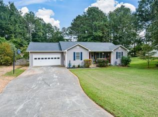 66 Oak Hill Dr NE, White, GA 30184