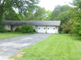 2105 S Manley Dr, Springfield, MO 65807