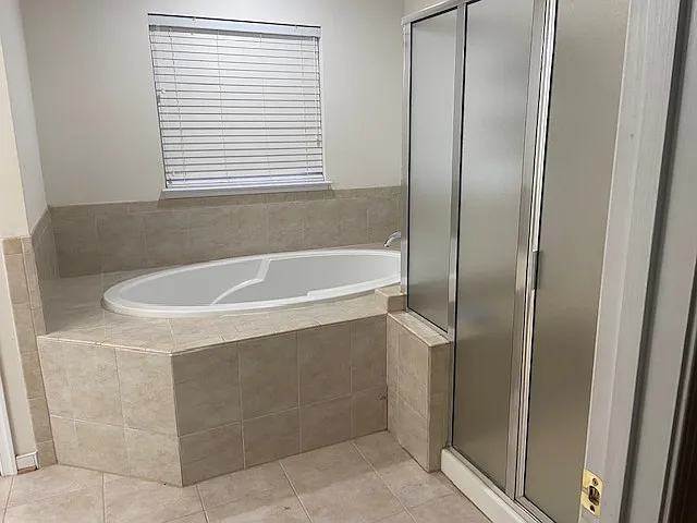 Master bedroom bathroom
