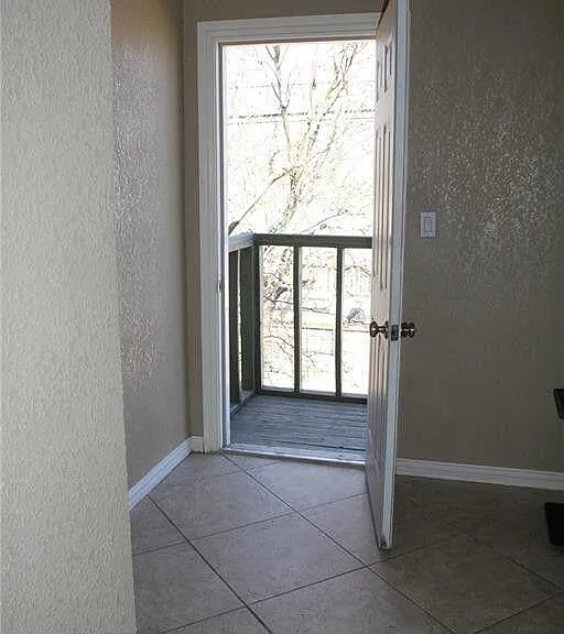 7409 Edgemere Blvd — Photo 46