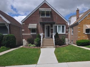 5612 S Neenah Ave, Chicago, IL