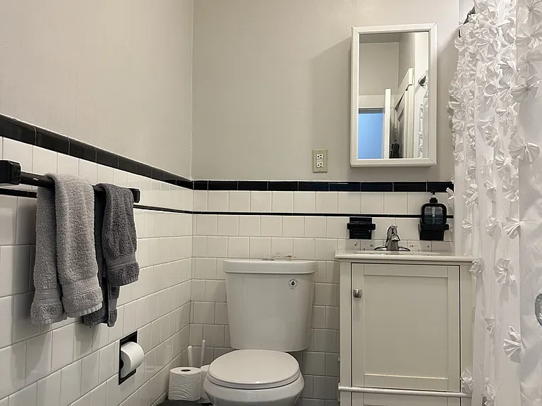 145 Sylvan St #1 — Photo 17