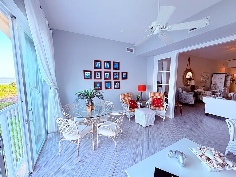 3 Harbour Isle Dr #204 — Photo 5