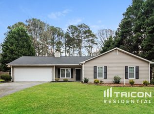 2465 Hinton Rd, Dacula, GA 30019