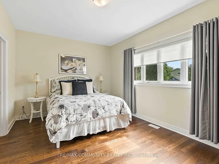5 Pollock Ave — Photo 14