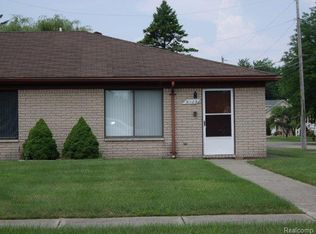 31103 Grove, Fraser, MI