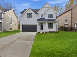 2917 Koepke Rd, Northbrook, IL 60062