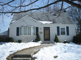 1145 Rottkamp St, Valley Stream, NY 11580
