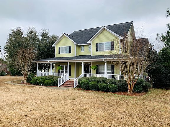 2nd image of 1112 W Lake Dr