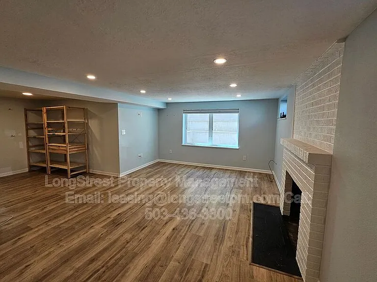 7036 N Concord Ave — Photo 7