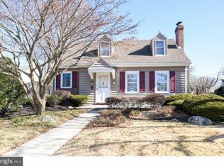 2207 Murray St, Philadelphia, PA 19115