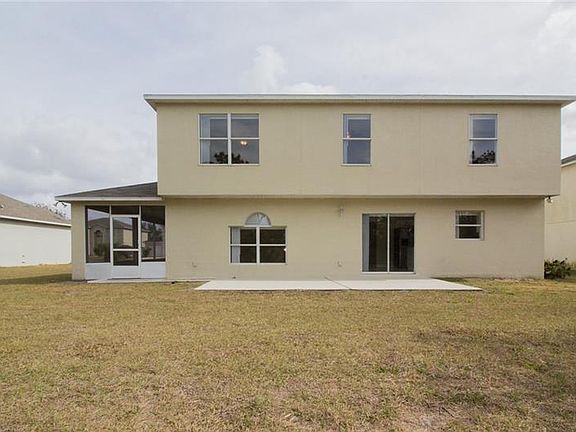 3rd image of 638 Woodland Creek Blvd