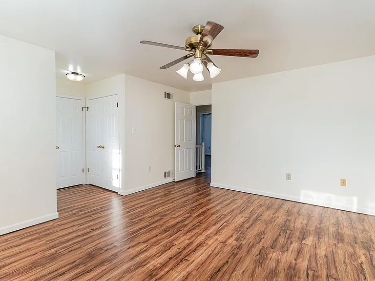 6280 Spring Knoll Dr — Photo 13